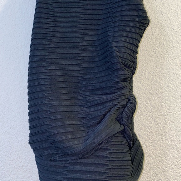 Textured legging Capri and shorts! Size L-Xl - Picture 9 of 9